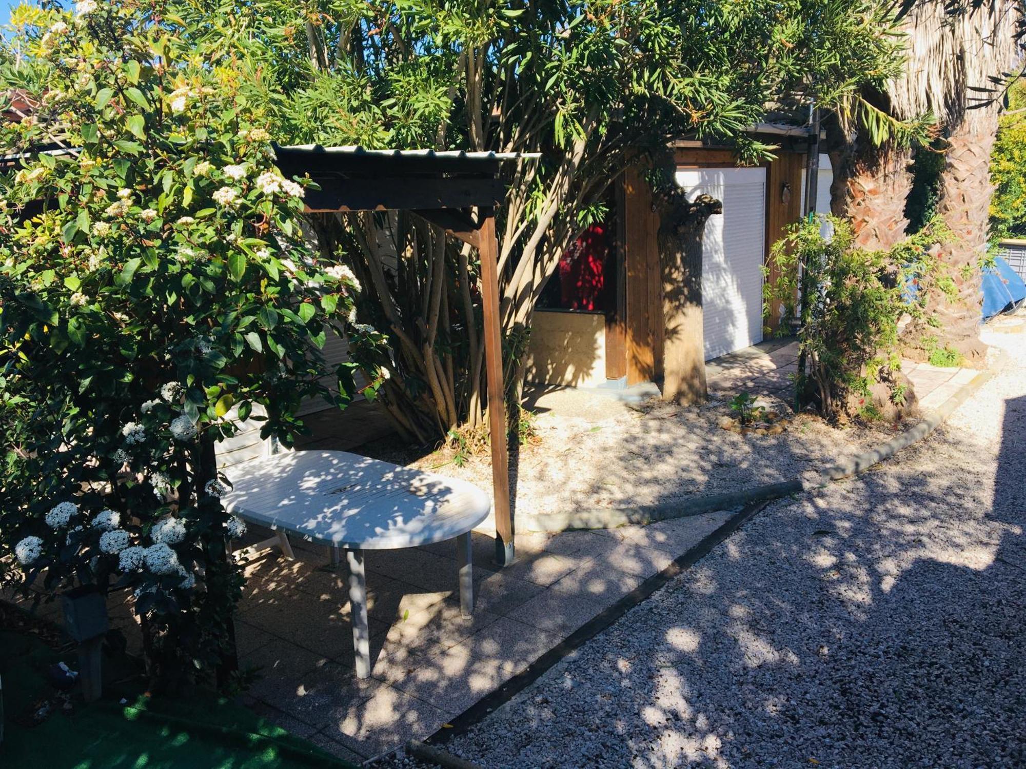 Maison De Vacances Sérignan Exteriér fotografie